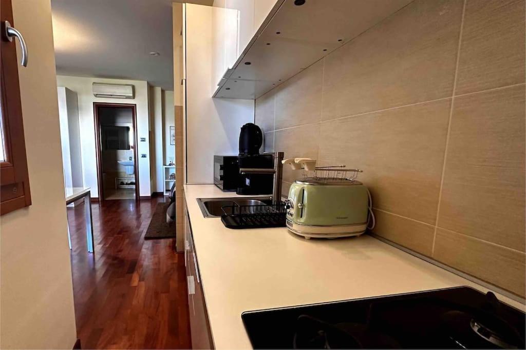 Ampio Terrazzo Privato Con Bbq - Nuovo Monolocale Appartamento *