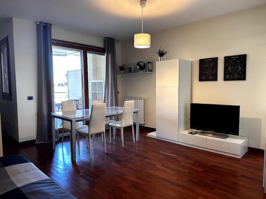 Ampio Terrazzo Privato Con Bbq - Nuovo Monolocale Apartamento *