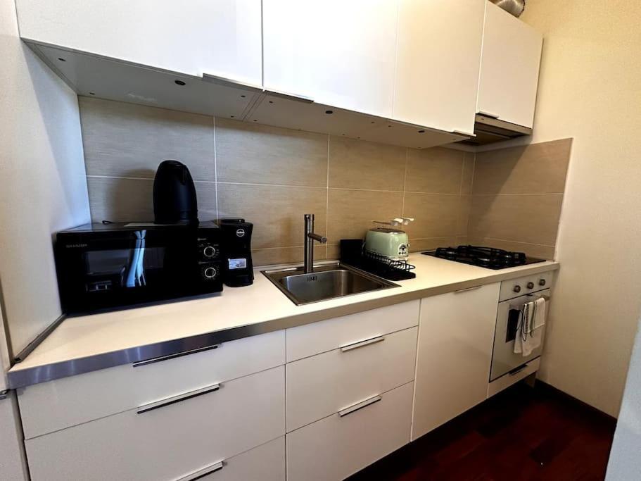 Ampio Terrazzo Privato Con Bbq - Nuovo Monolocale Roma